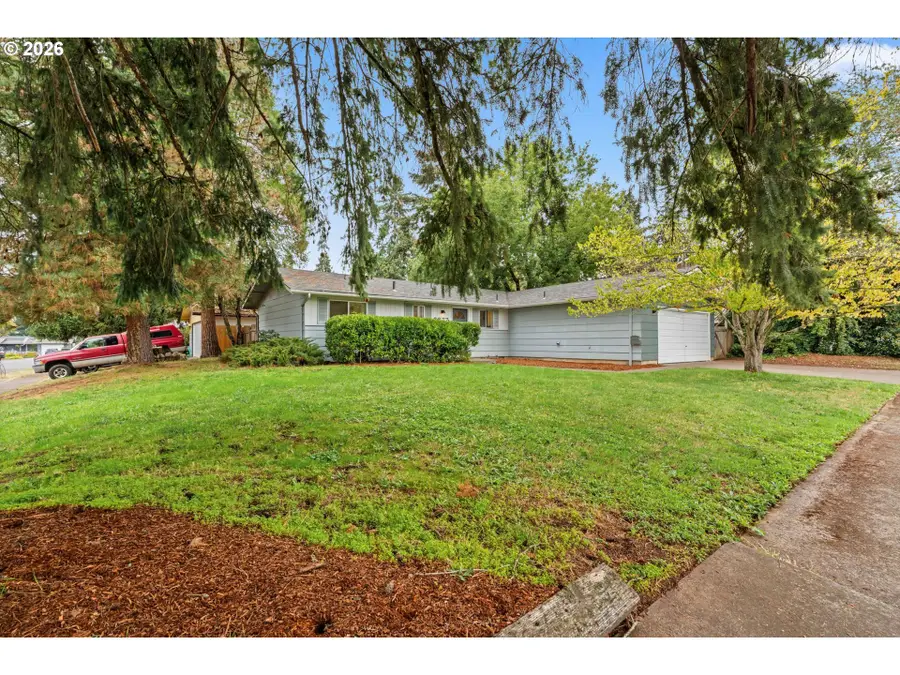 3377 W 16th Ave, Eugene, OR 97402 - #3