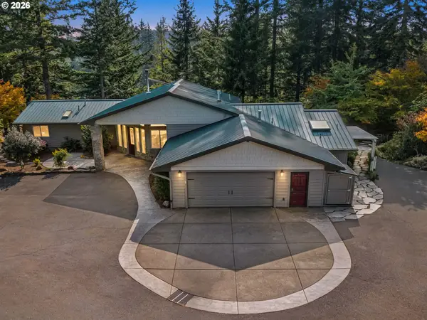 27497 S Skinner Rd, Estacada, OR 97023