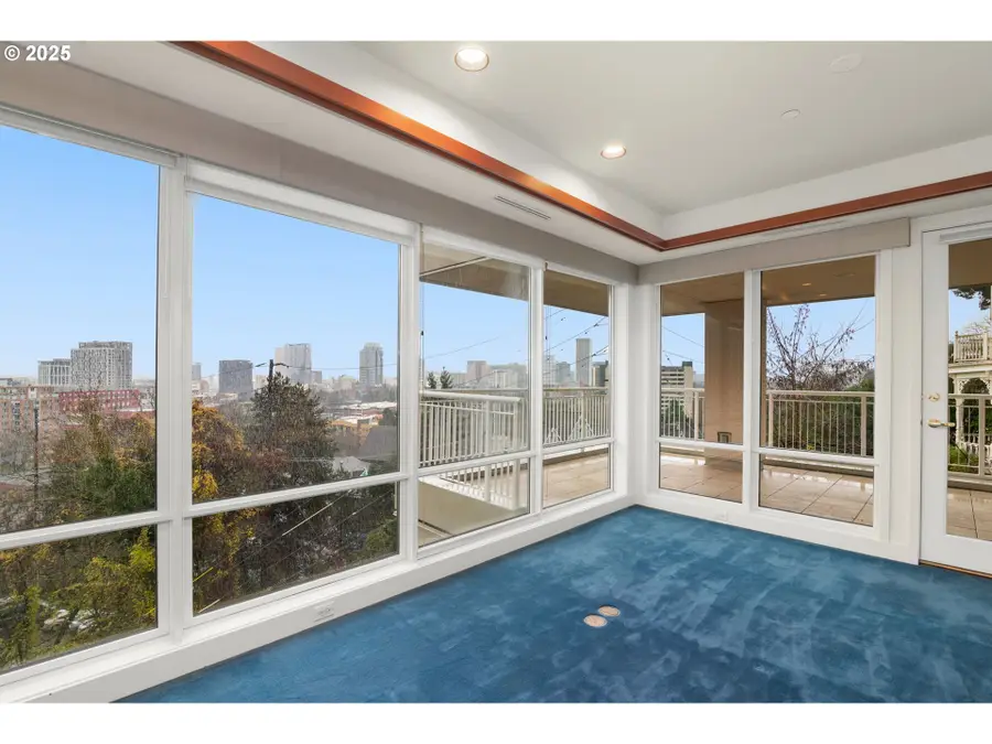 2020 SW Market Street Dr #101, Portland, OR 97201 - #3