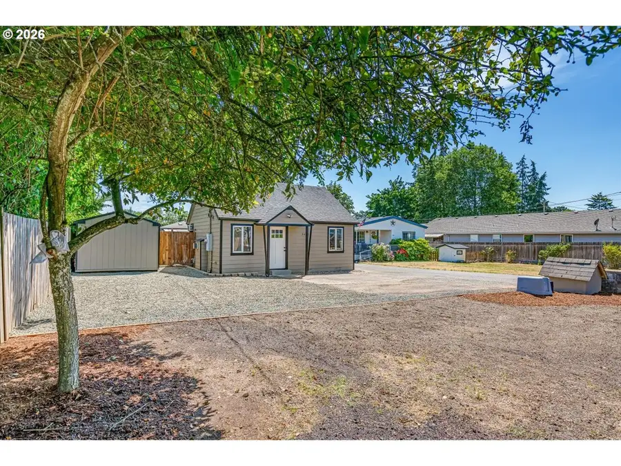 3482 Adah Ave, Albany, OR 97322 - #3