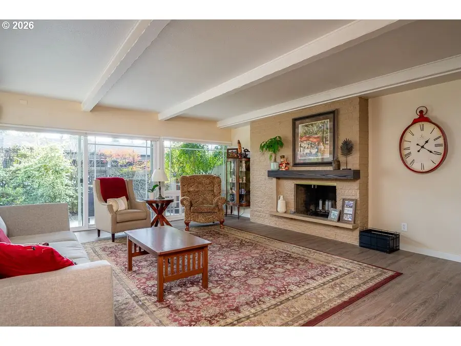 4460 SW Scholls Ferry Rd #6A, Portland, OR 97225 - #3