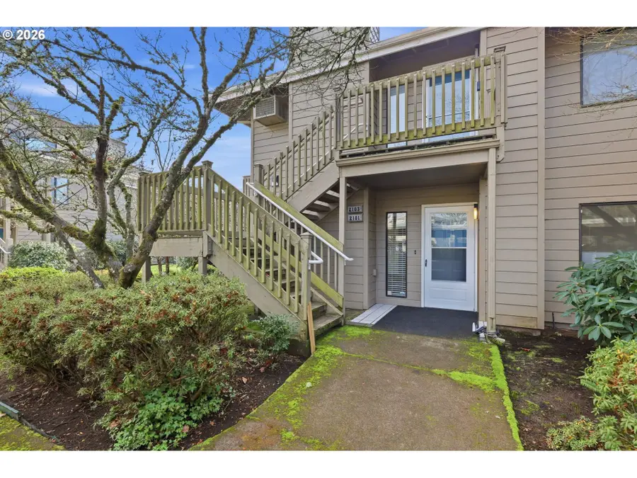 2101 Lake Isle Ct, Eugene, OR 97401 - Image #2