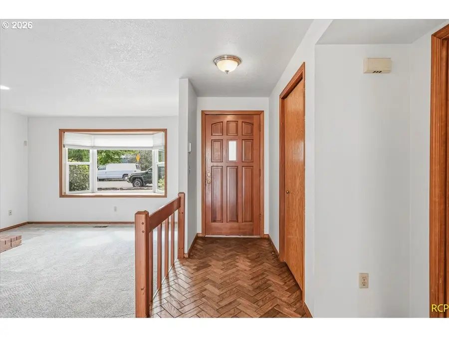 18159 SW Arborcrest Ct, Beaverton, OR 97003 - #2