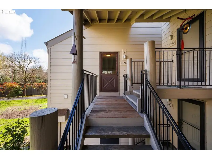 11724 SW Boones Bend Dr, Beaverton, OR 97008 - #2