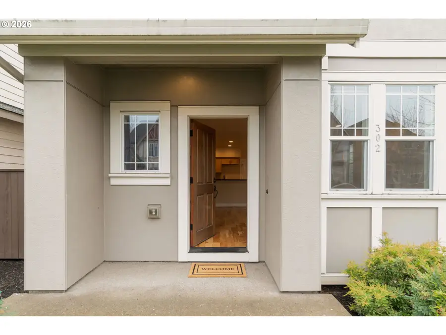 302 SW 203rd Ter, Beaverton, OR 97006 - Image #2