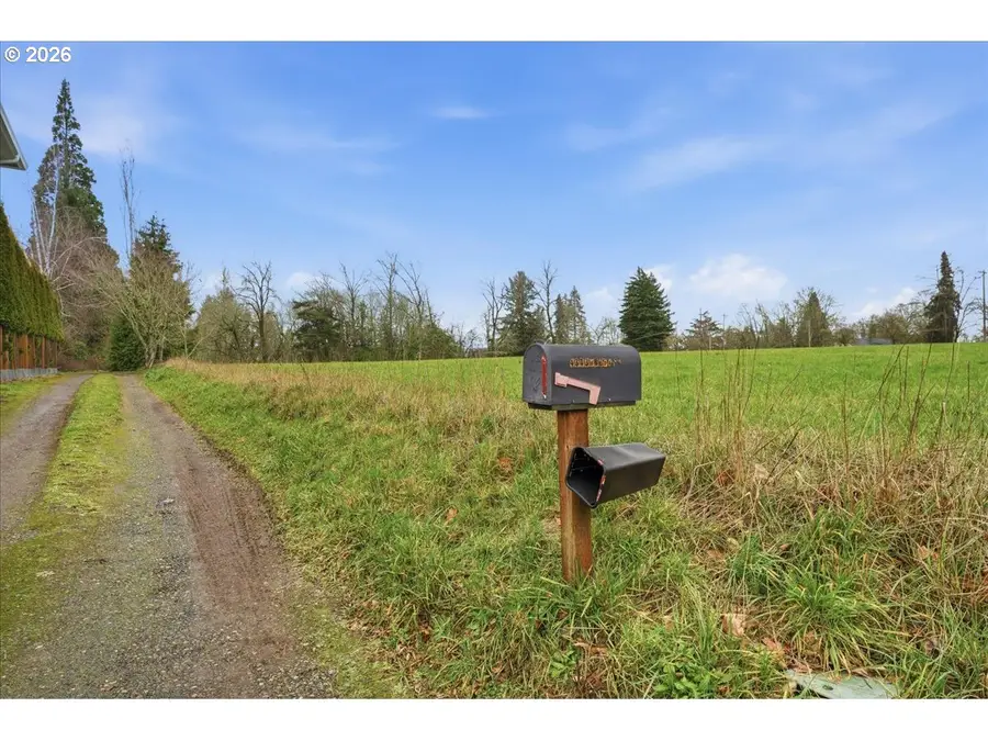 4343 NE 1st St, Gresham, OR 97030 - Image #2