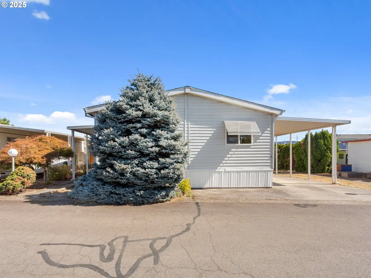 2901 E 2nd St #117, Newberg, OR 97132 - Image #1