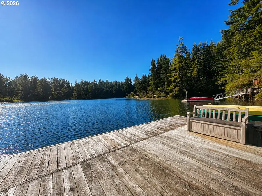 88378 Collard Lake Rd, Florence, OR 97439 - #3