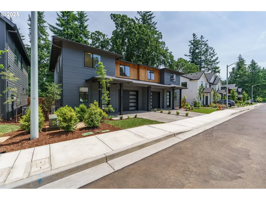 19356 Juniper Ct, Oregon City, OR 97045 - Image #2