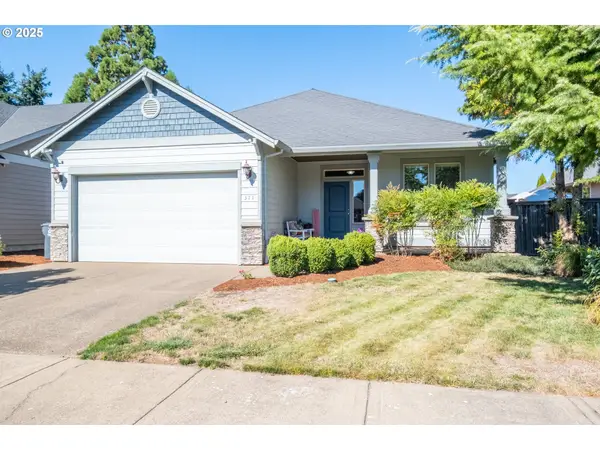 371 Lydia Ln, Lebanon, OR 97355