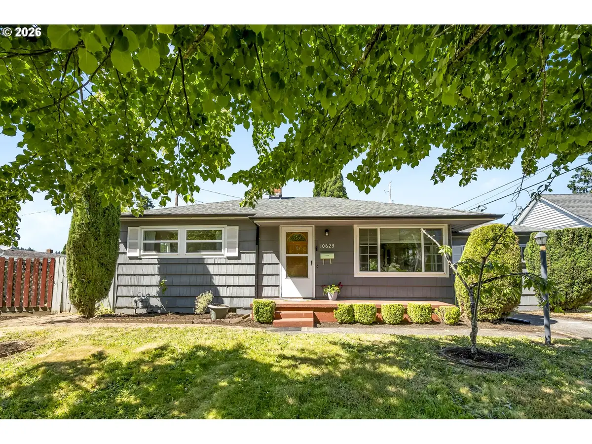 10625 NE Tillamook St, Portland, OR 97220 - #1