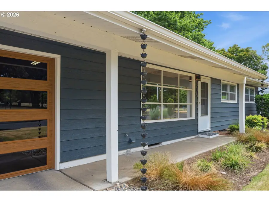 215 N Nashville Way, Vancouver, WA 98664 - #2