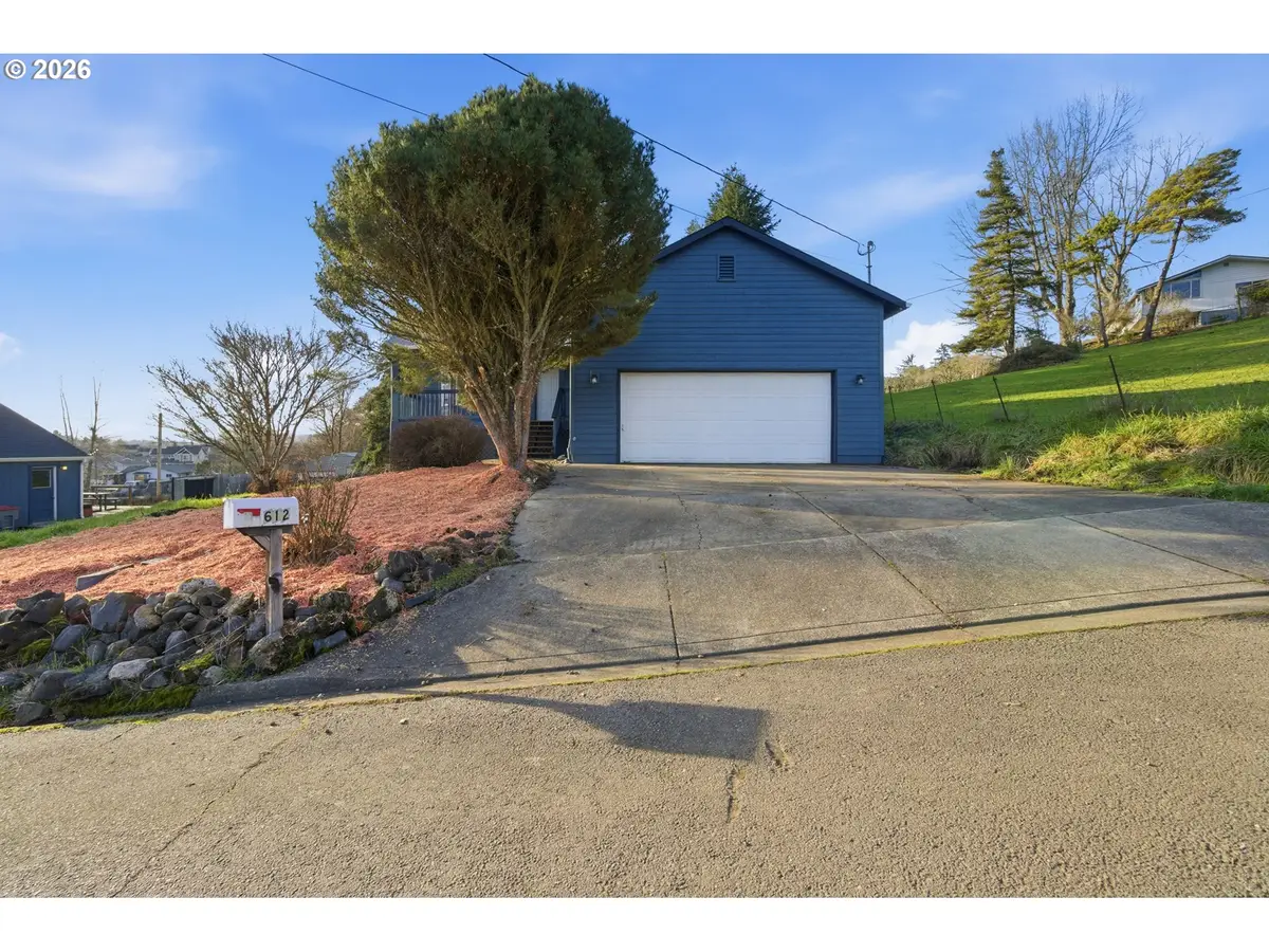 612 NE Hill St, Sheridan, OR 97378 - Image #1