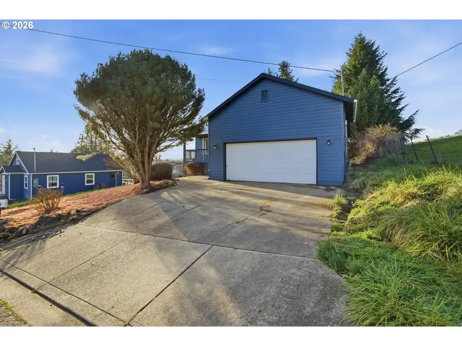 612 NE Hill St, Sheridan, OR 97378 - Image #2
