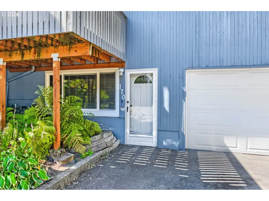 170 NE Kane Dr, Gresham, OR 97030 - #2