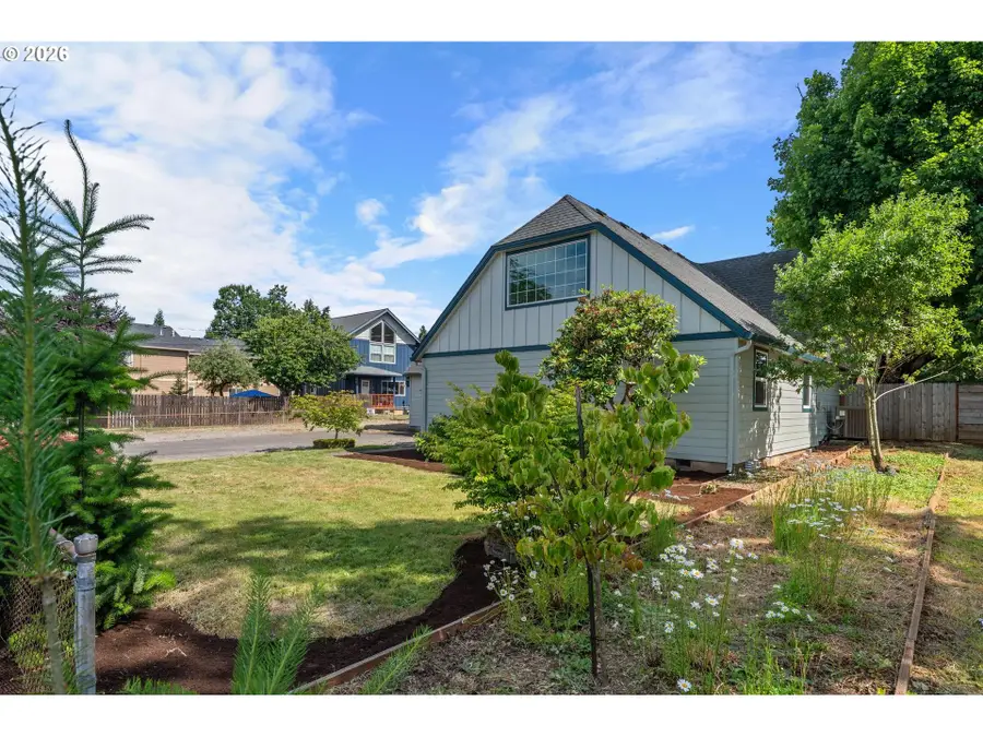 152 Warner Parrott Rd, Oregon City, OR 97045 - #3