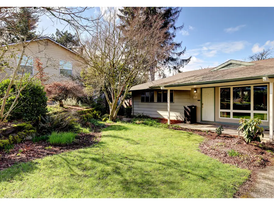 201 NE 126th Ave, Portland, OR 97230 - #2