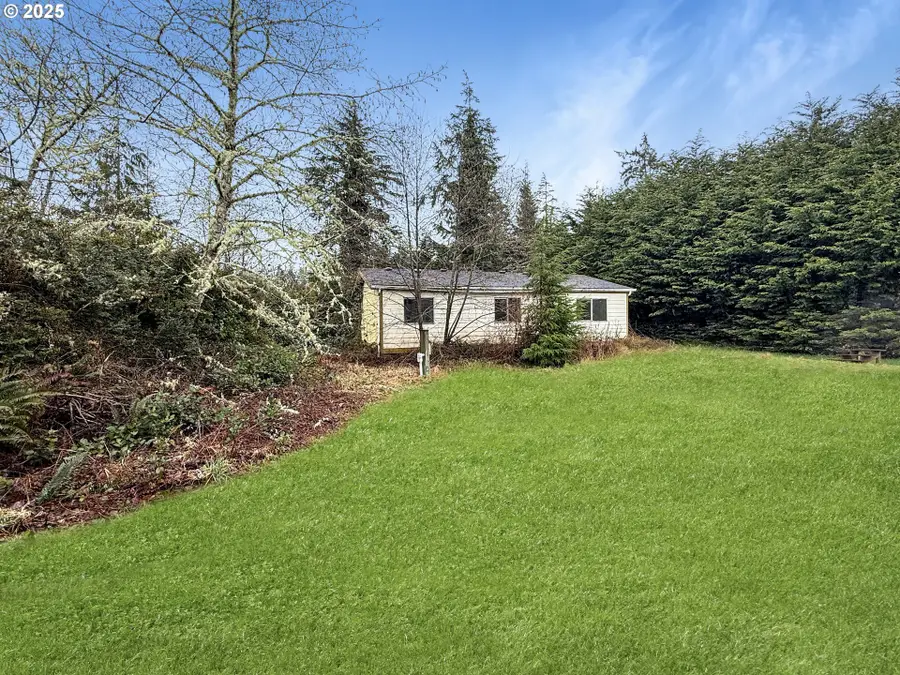 20401 Crane Pl, Long Beach North Beach Peninsula, WA 98640 - Image #2