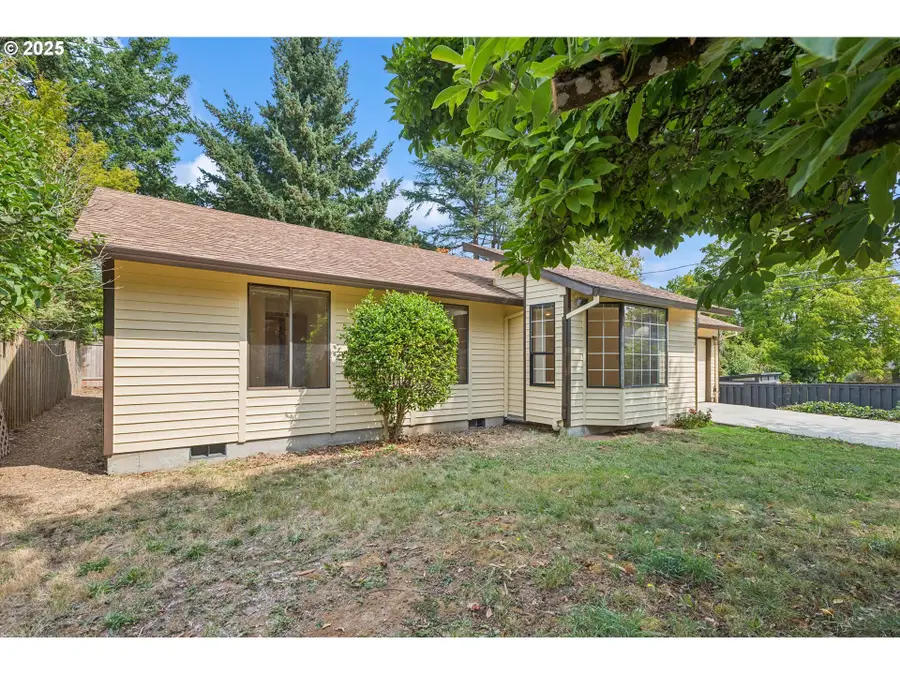 3441 SW Vermont St, Portland, OR 97219 - Image #2