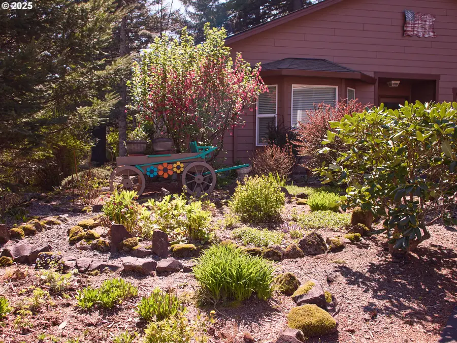 260 NW Stone Brooke, Stevenson, WA 98648 - Image #2