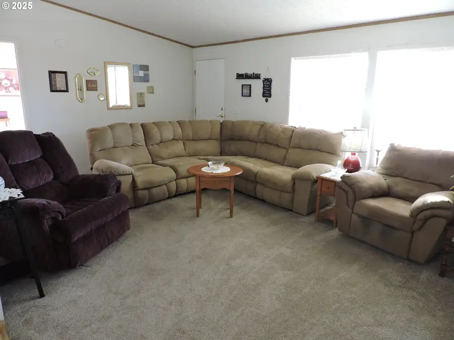 4403 Wagon Wheel Cir, Forest Grove, OR 97116 - Image #2