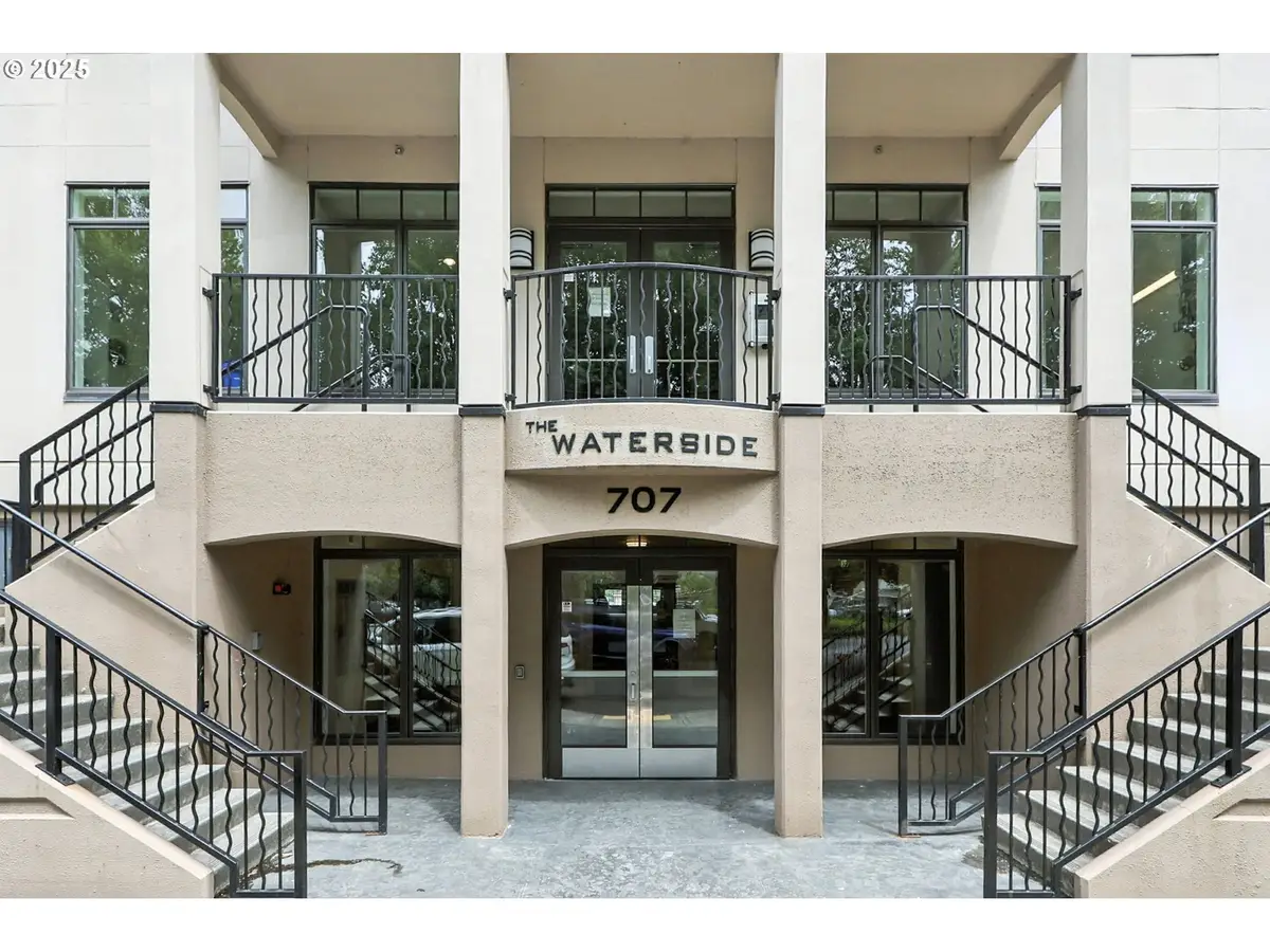 707 N Hayden Island Dr #323, Portland, OR 97217 - Image #1