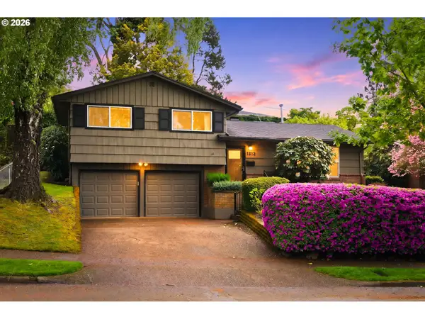 1212 SW Chestnut Dr, Portland, OR 97219