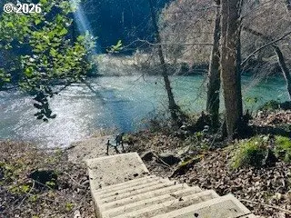 76248 Garden Rd, Oakridge, OR 97463 - Image #2