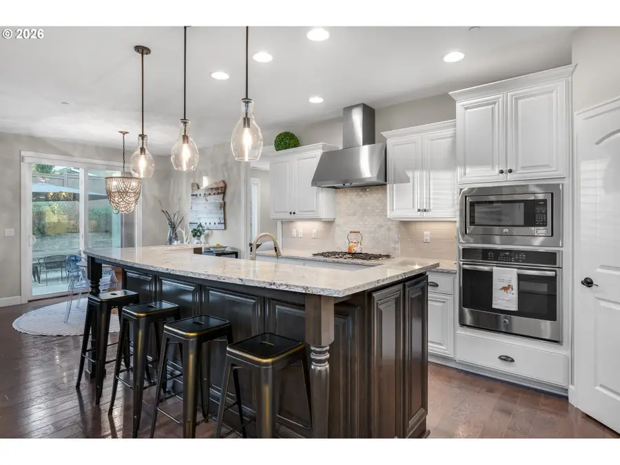 10642 NW Glenmore Way, Portland, OR 97229 - Image #3