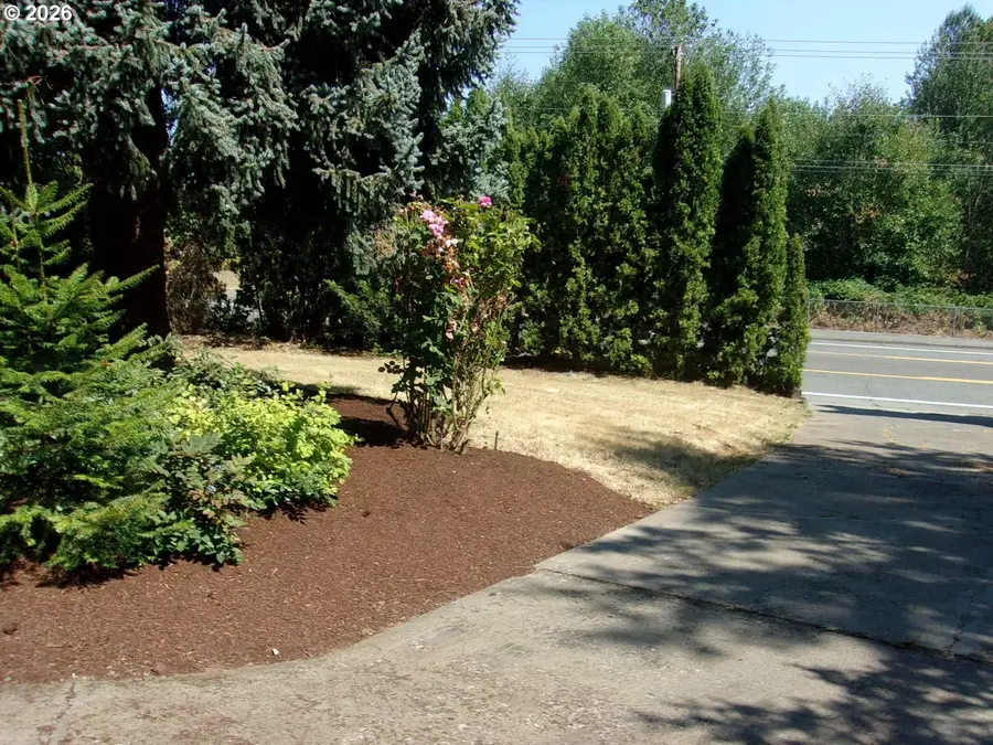 3929 Pringle Rd, Salem, OR 97302 - #2