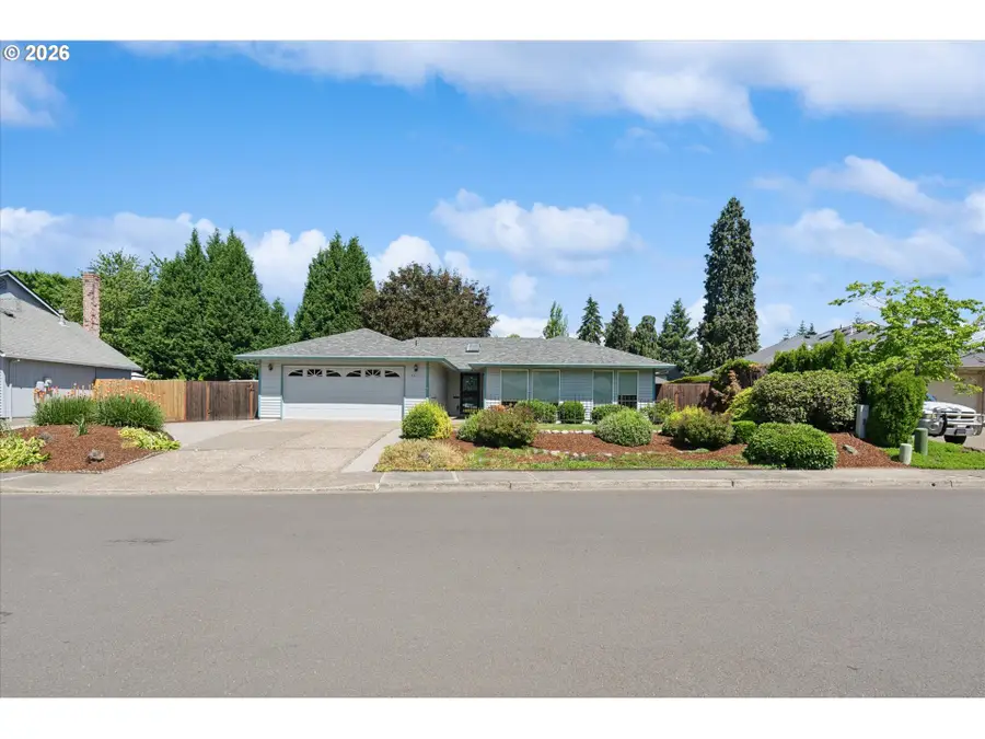 5617 NE Farmcrest St, Hillsboro, OR 97124 - #3