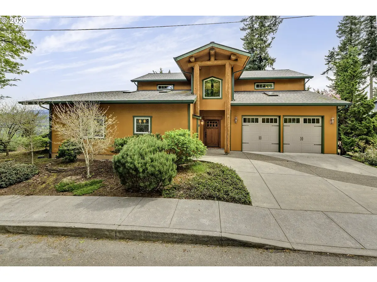 16860 Hoffman Ave, Sandy, OR 97055 - #1