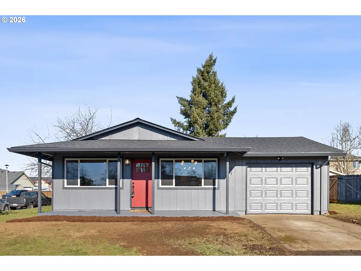 11 Berwick Ct, Molalla, OR 97038 - Image #1