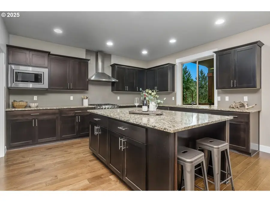 8070 SW 195th Ave, Beaverton, OR 97007 - Image #2