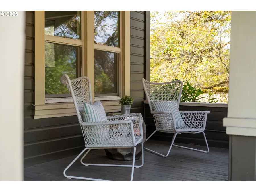608 SW Orchid St, Portland, OR 97219 - #3