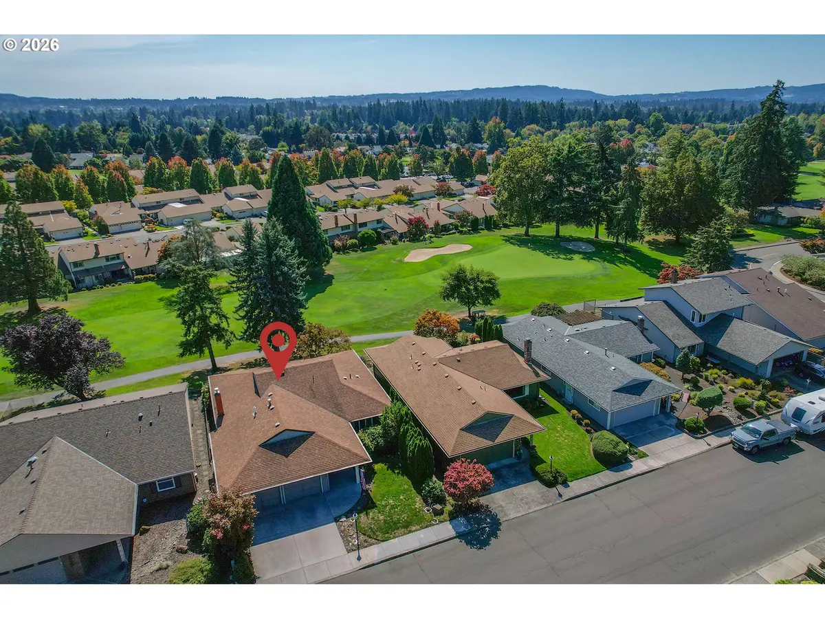 10360 SW Highland Dr, Tigard, OR 97224 - #1