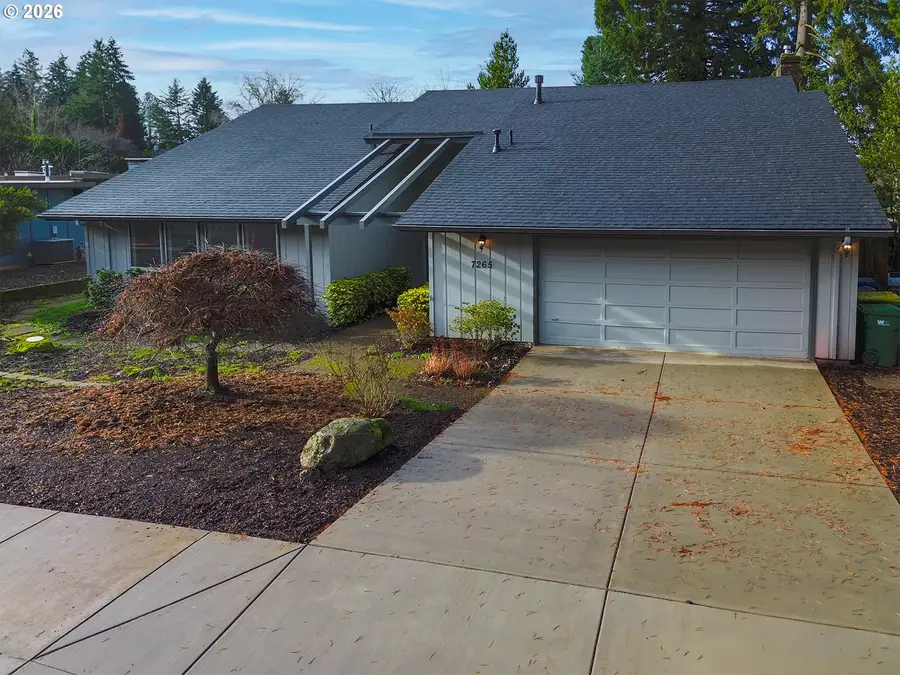 7265 SW 84th Ave, Portland, OR 97223 - #2