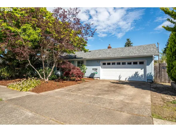 196 Hayden Bridge Way, Springfield, OR 97477