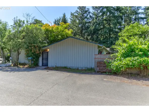 1016 S Lieser Rd, Vancouver, WA 98664