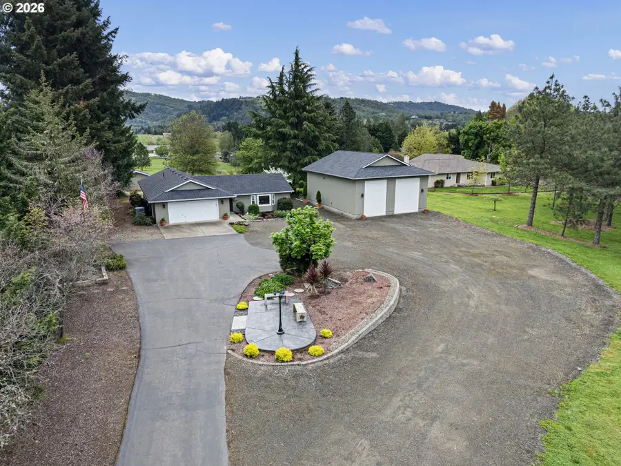 5819 Garden Valley Rd, Roseburg, OR 97471 - #2