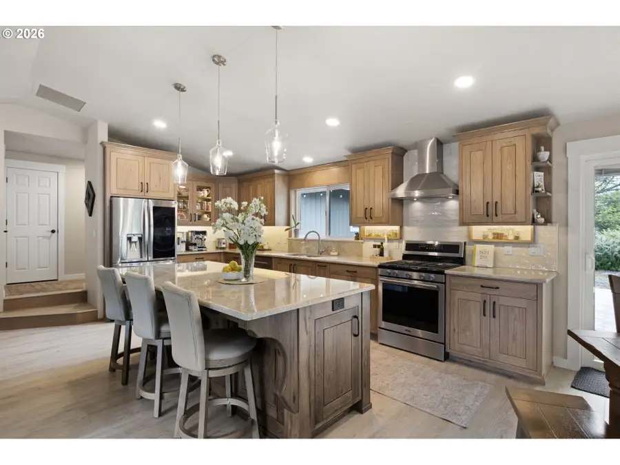 5819 Garden Valley Rd, Roseburg, OR 97471 - #3