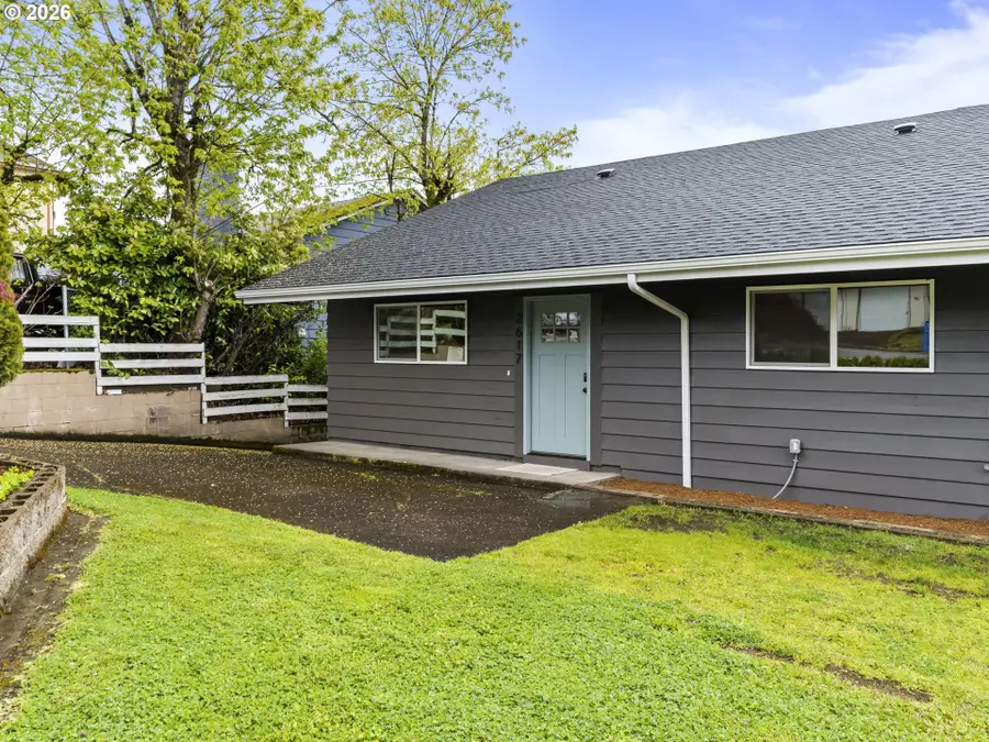 2617 E Mcloughlin Blvd, Vancouver, WA 98661 - #3