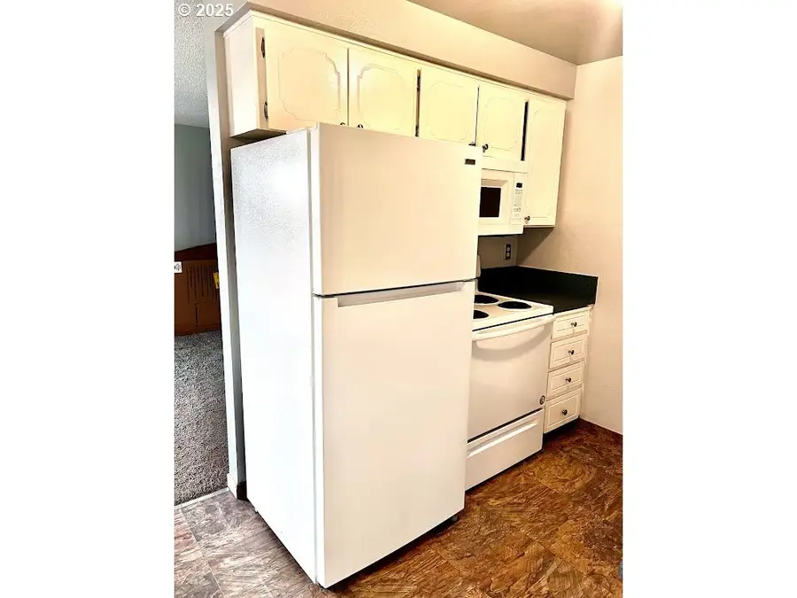 8208 NE 13th Ave #a6, Vancouver, WA 98665 - Image #3