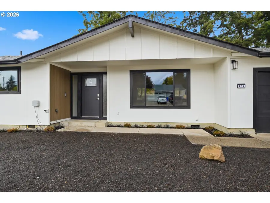 987 Travis Ave, Eugene, OR 97404 - #2