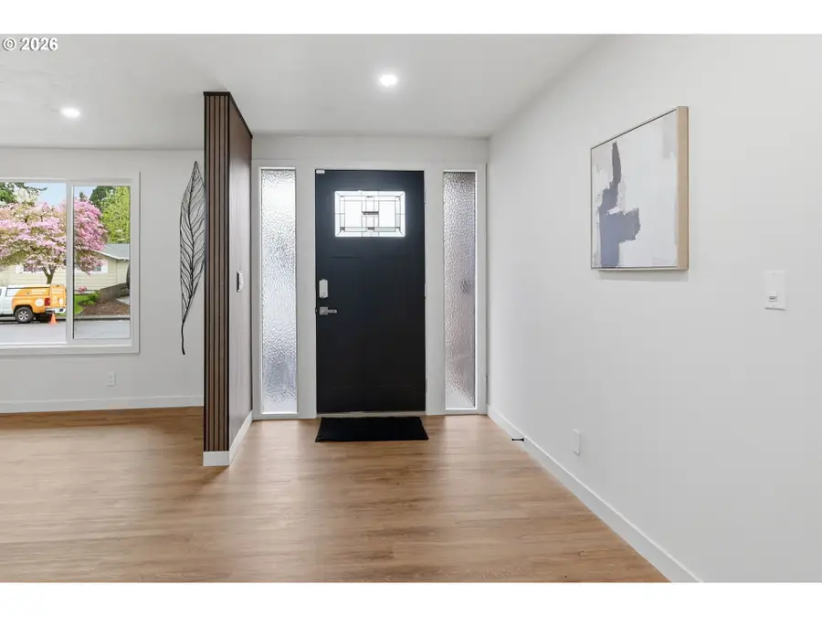 987 Travis Ave, Eugene, OR 97404 - #3