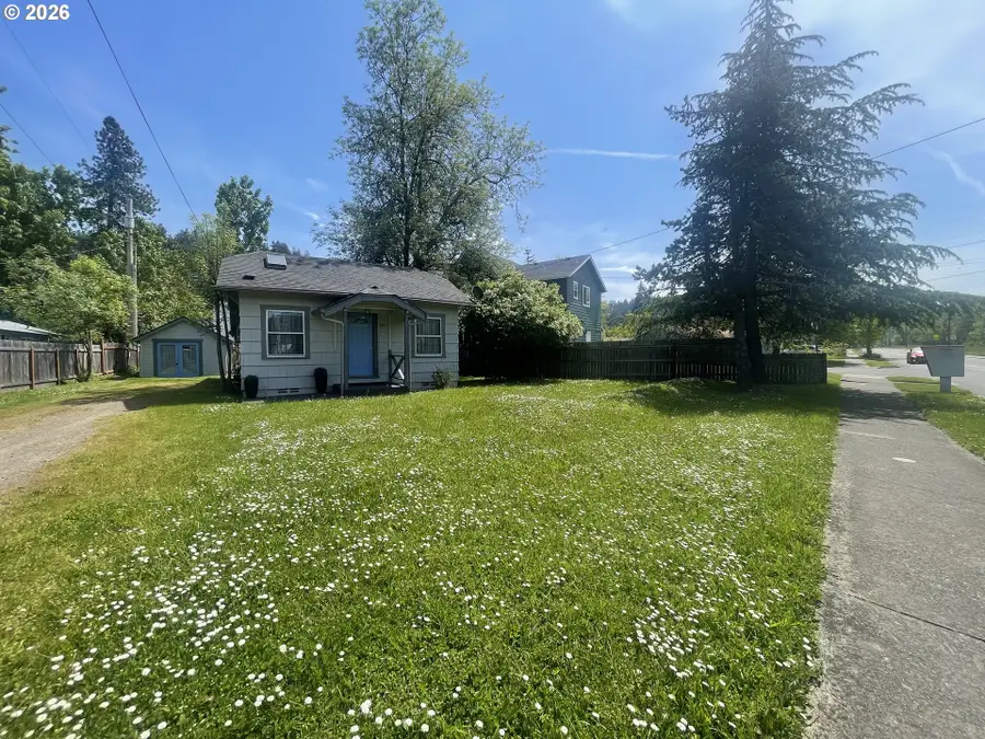 3621 E Amazon Dr, Eugene, OR 97405 - #2