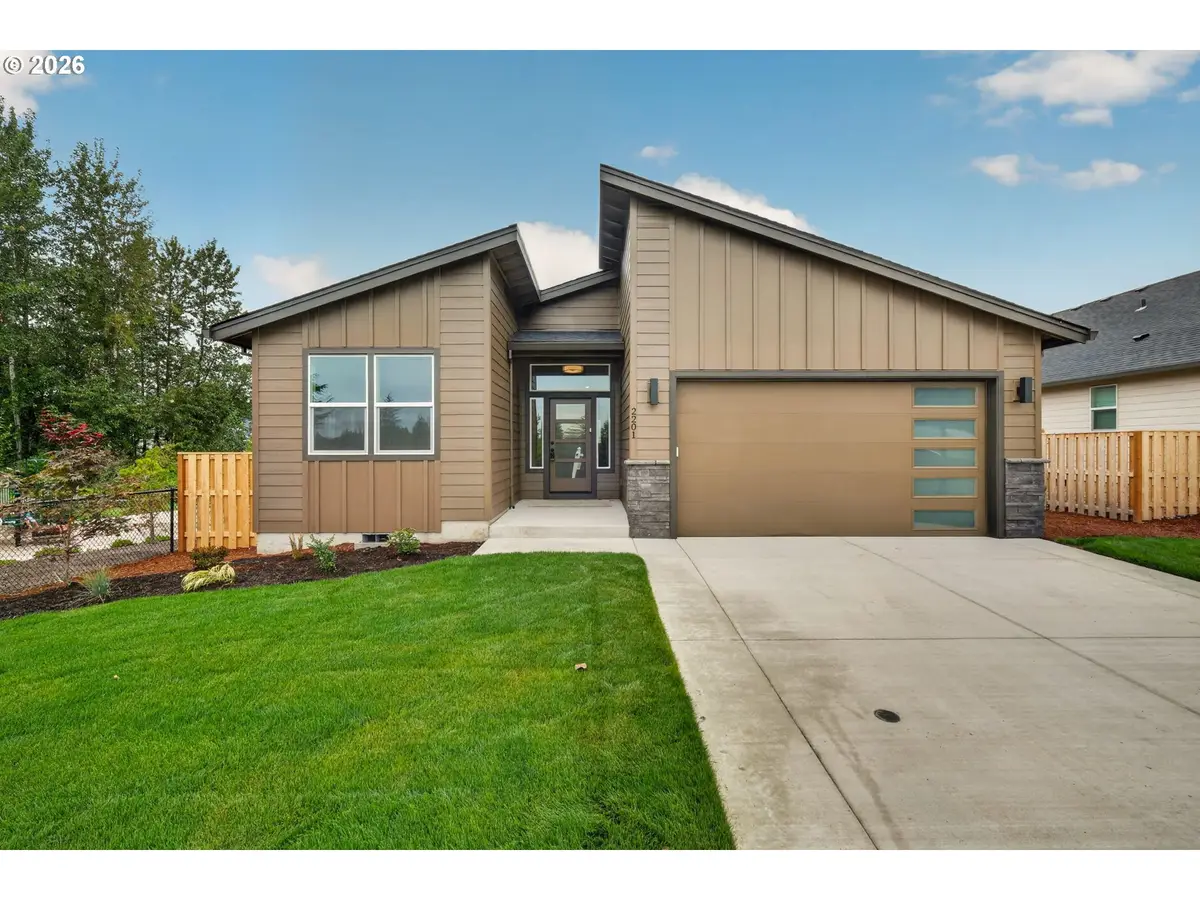 2201 E Juniper Cir #20, La Center, WA 98629 - #1