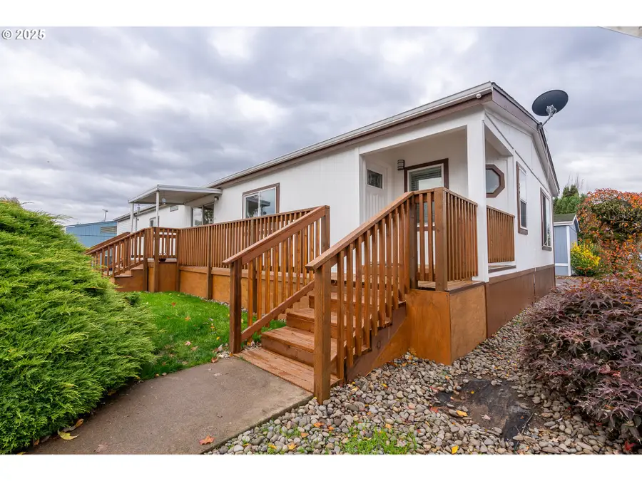 5146 Copper Creek Loop #41, Salem, OR 97305 - Image #2