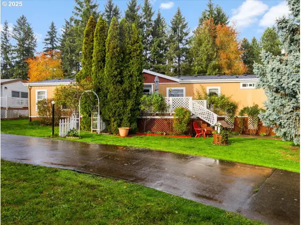 1000 NW 106th Cir #7, Vancouver, WA 98685