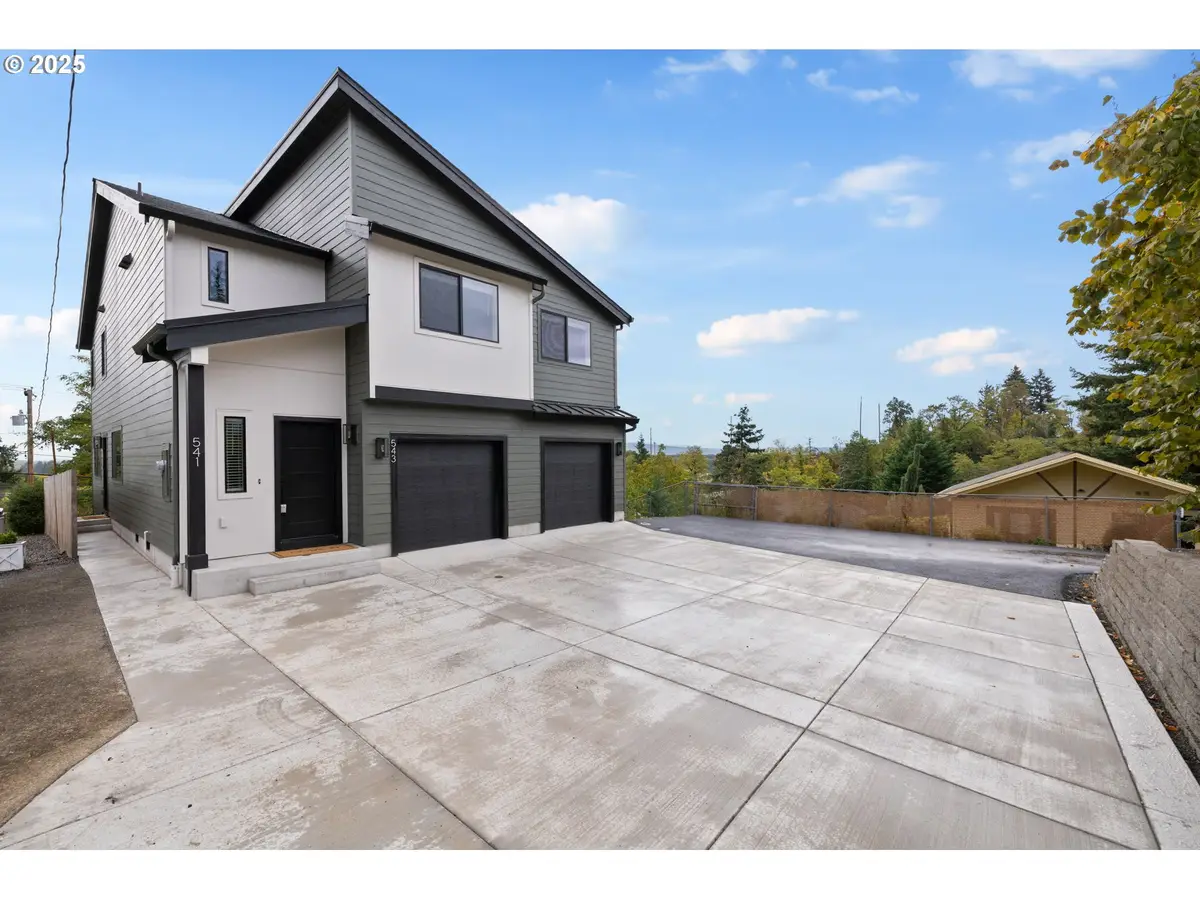 541 NW 8th Ave, Camas, WA 98607 - Image #1